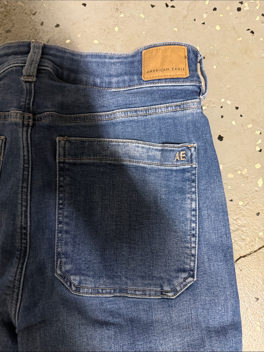 American Eagle Outfitters light blue wide leg jeans - Picture 6 of 6